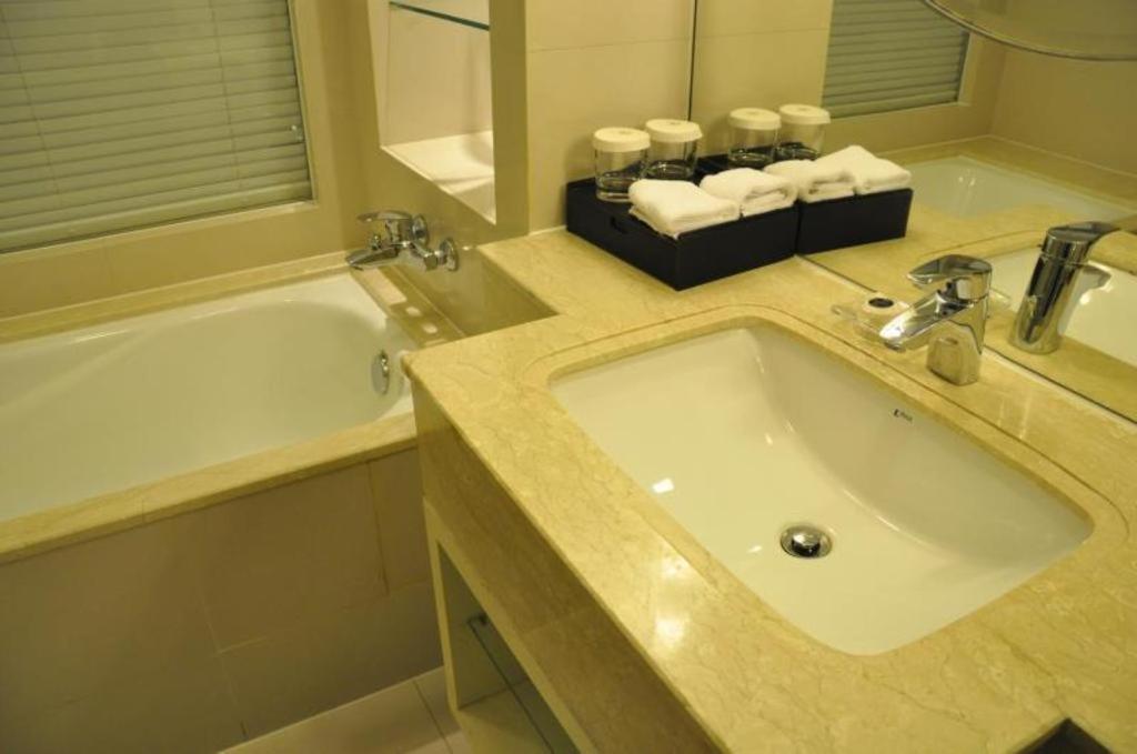 Khách sạn Jinjiang Metropolo Classiq Ymca People Square
