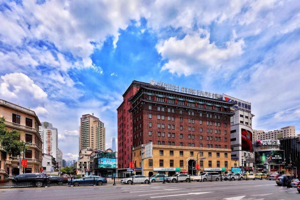 Jinjiang Metropolo Classiq Ymca People Square