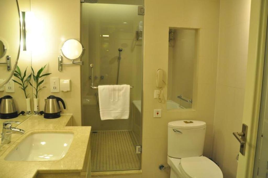 Jinjiang Metropolo Classiq Ymca People Square 4* Shanghai