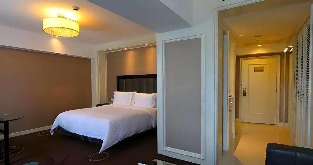 Jinjiang Metropolo Classiq Ymca People Square 4* Shanghai