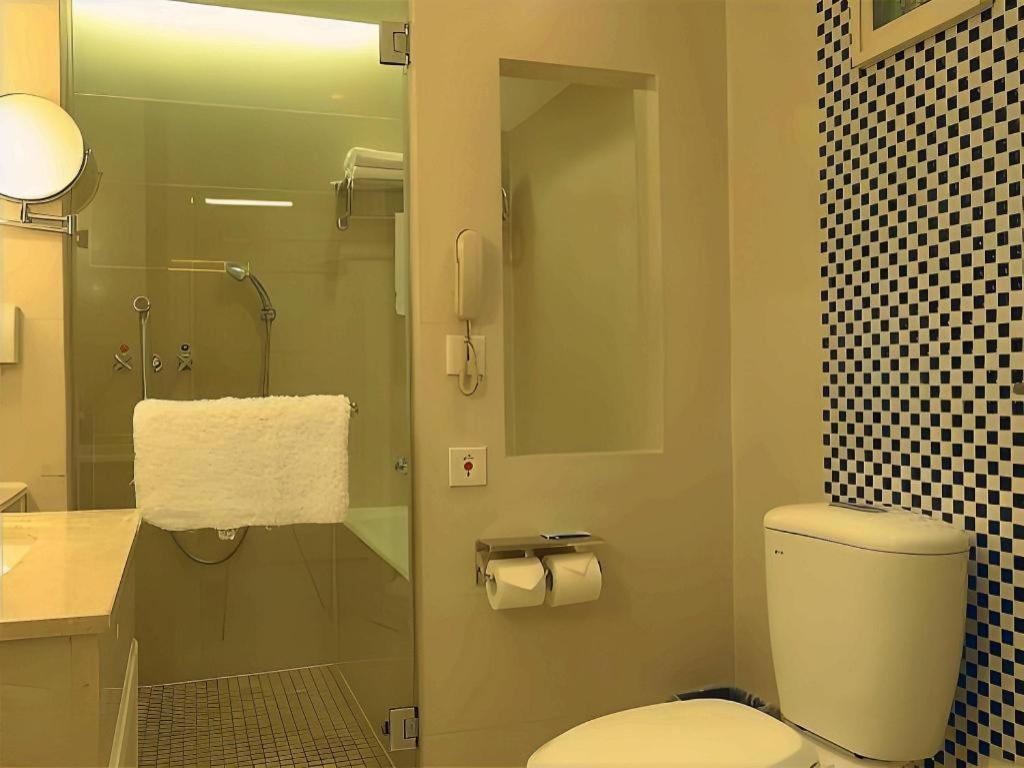 Hotel Jinjiang Metropolo Classiq Ymca People Square 4*
